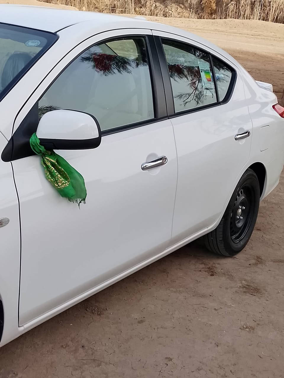 نيسان سني هندي بليته زركه موديل 25 مكفولة كفاله عامه
مكانها بابل تريد تحويل تريد وكاله رقم اربيل ماشي 3000كم فقط للاستفسار الاتصال ما متواجد فيس 
***********
