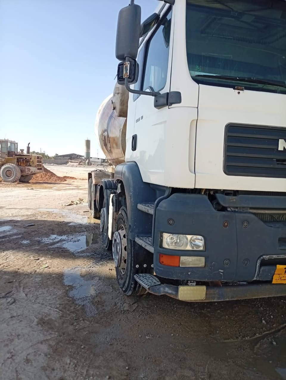 للبيع مان تيكه مديل ٢٠٠٥  بم ونوزل رقم اربيل جاهزه بل شغل كلشي ماعايزه ما بس مااندل راعيه امداور على المشتري مكفوله من السرقه واي شي  السعر ٢٢٥الرقم ***********مكان نجف
