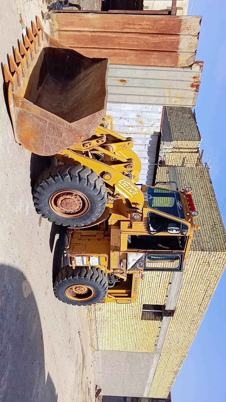 سلام عليكم شفل كاوسكي البيع 70 بي موديل 83 بلاديه شركه رقم واسط نكليزي بسمي سنويه جديده تخم تاير جديد كيله جديده تخم سنون صينيه جديده بريك 4اويالى قطره صبغ مابي شراي يتصل تدالل ***********
