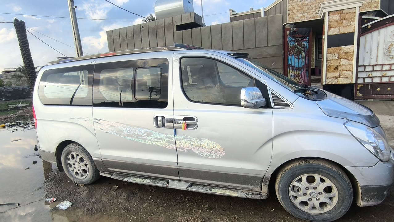 سلام عليكم شباب ستاركس موديل 2009 للبيع 
كفاله من ضربه وتبديل وصبغ فقط بارد قليل سونار موجود سياره حيل نضيفه كير ومكينه كسل مكفولات دوشمه نضيفه تخم تاير جديد صدر مامي صدر خلفي جدد مصفره من كلشي سياره بسمته تحويل مباشر شوكات ما يعجبك تأخذ سياره كبل للشارع ربع دينار ماذب عليها مكاني ديالى الخالص واني مكلف بل نشر هاذا رقم صاحبه أتصل ودلل ***********
سعرها 135 وبيها مجال بسيط الطيبين
