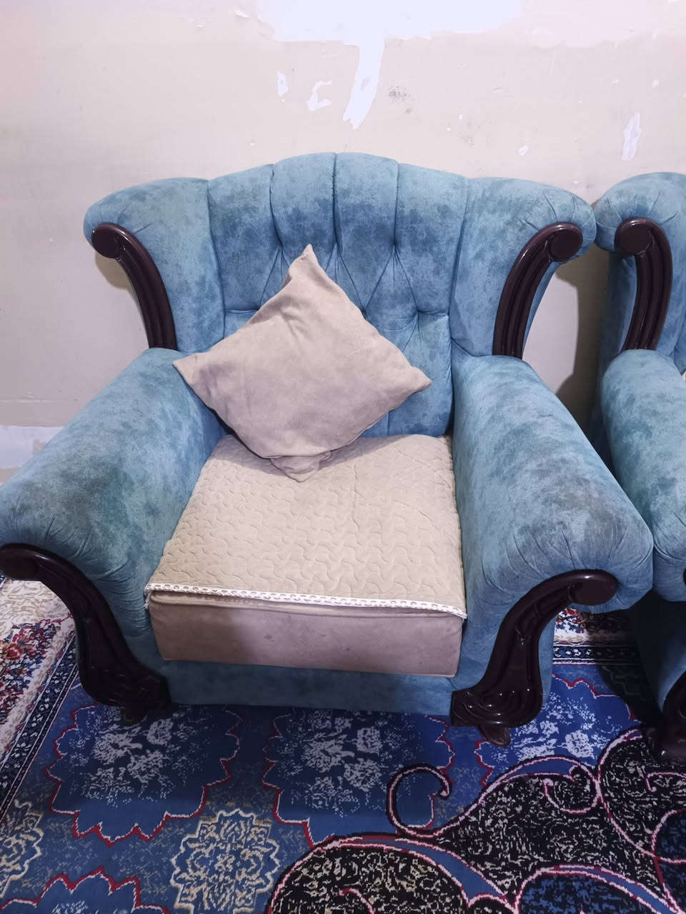 تخم 10 مقاعد تكمه نضيف كلش توصه
السعر 400 عنواني بغداد الحريه يوجد توصيل


**إذا كنت صاحب هذا الإعلان وتريد حذفه لأي سبب، رجاءا أرسل رسالة إلى الدعم الفني**