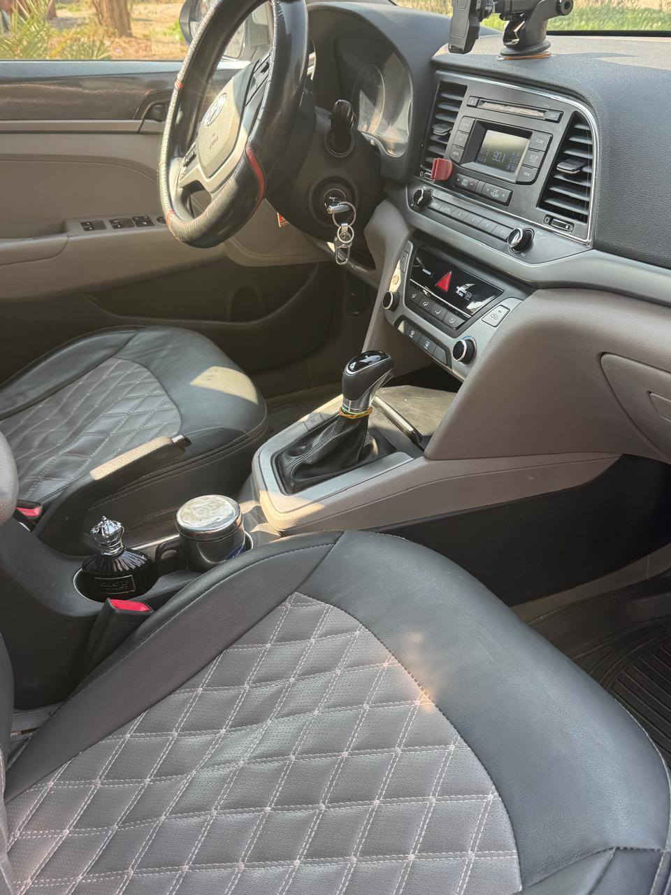 السلام عليكم شباب النترا امريكي 17ماشيه 92ميل مكفوله كفاله عامه مبدل بيهه دعاميه خلفي بس رقم بغددبسمي تحويل مباشر العنوان بغداد الزعفرانيه رقم التلفون ***********
