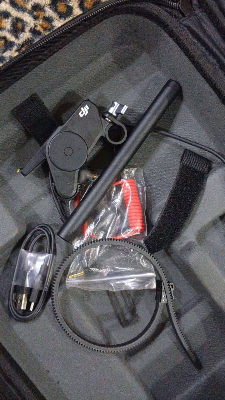 للبيع
جنطه رونن rs3 pro 
جنطة رونن rs4 pro 
ماطور فوكس rs4 pro  جديد بنايلون ممستخدم 
نك مايك بويا متحدثين ثنين مستخدم مرتين
مكاني بغداد


**إذا كنت صاحب هذا الإعلان وتريد حذفه لأي سبب، رجاءا أرسل رسالة إلى الدعم الفني**