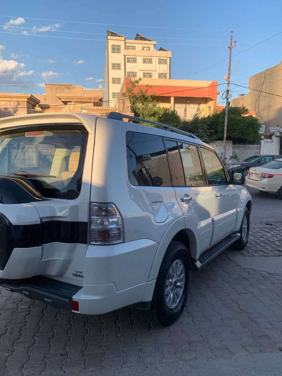 pajero 2015   
 
  #86 
صبغ /بۆنیت و چاملغ ودەرگا 
کەمەک پێشی هەیتی 
ئێڕباگ سوکان ، ۱ تەعدیل 
مەکینە /v6   3500L کپس (مامفتوح)
ڕۆیشتن (ماشیە)/ ١٣٠ هەزار کم 
سیارە بحالە ممتازة 
تحویل والغرامات شرط
السعر / 128 وەرەقە 
تەنها فرۆشتن ، فقط بیع
مکان / اربیل
*********** واتساب
*********** واتساب أربيل, العراق
