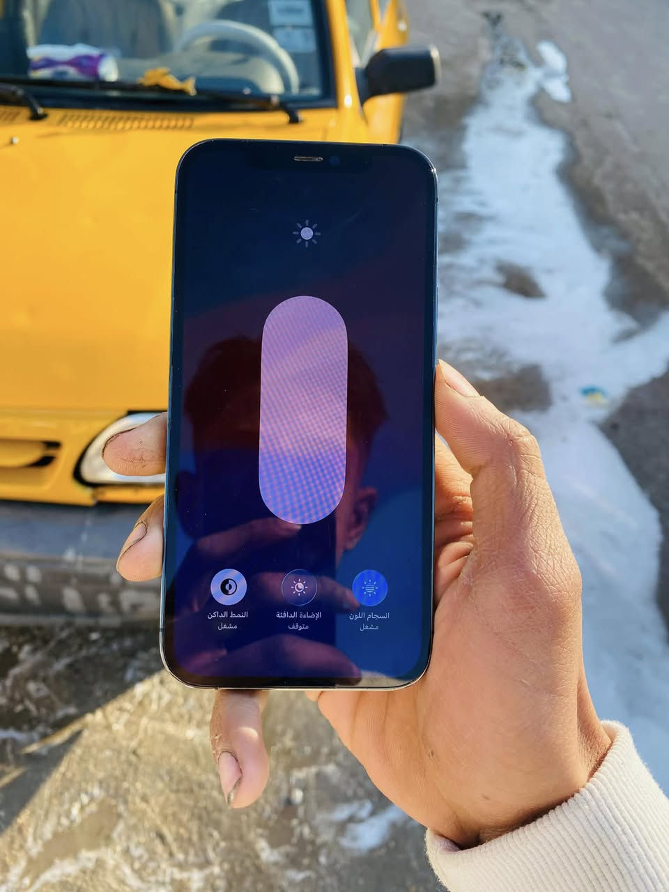 ايفون 12برو للبيع جهاز كله شغال مستبدل فقط شاشه وبطاريه 100اصليات ذاكره128 وجهاز نضيف كلش ويخلل مابي سعره 210بي مجال بصيط مكاني بغداد الامين الثانيه ***********
