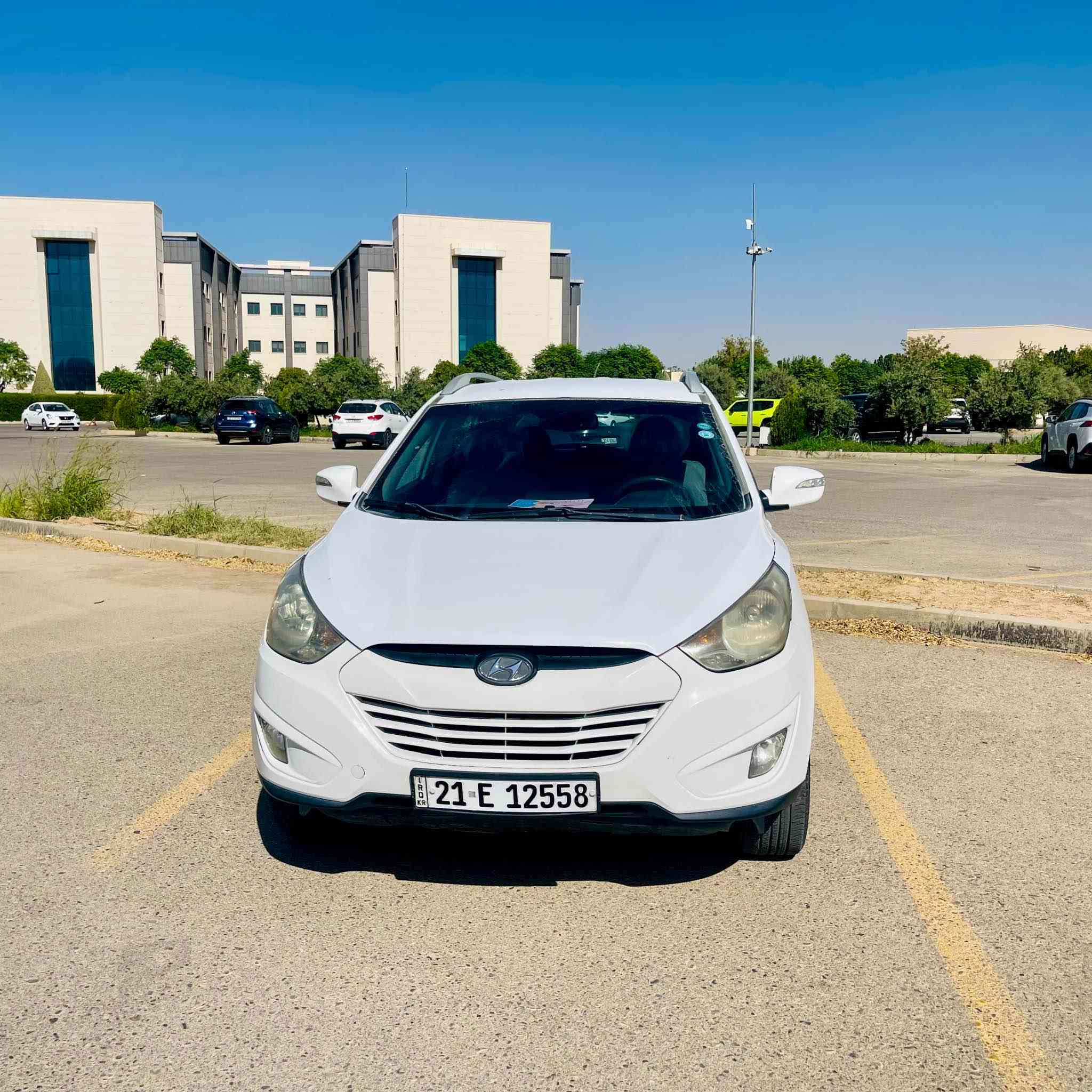 ▪️هوندا تكسون ٢٠١٣
لون ابيض ثلجي
سنويه جديد بأسمي
مع كوبون بنزين
مكان أربيل 
واتساب ***********
سعر١٤٥
.
▪️هۆندا تکسۆن 2013
ڕەنگی سپی بەفری
سەنەوی نوێیە بەناو خۆمە
کۆبۆنی بەنزینی لەگەلە 
شوێن هەولیر
واتساب ***********
نرخی145 أربيل, العراق
