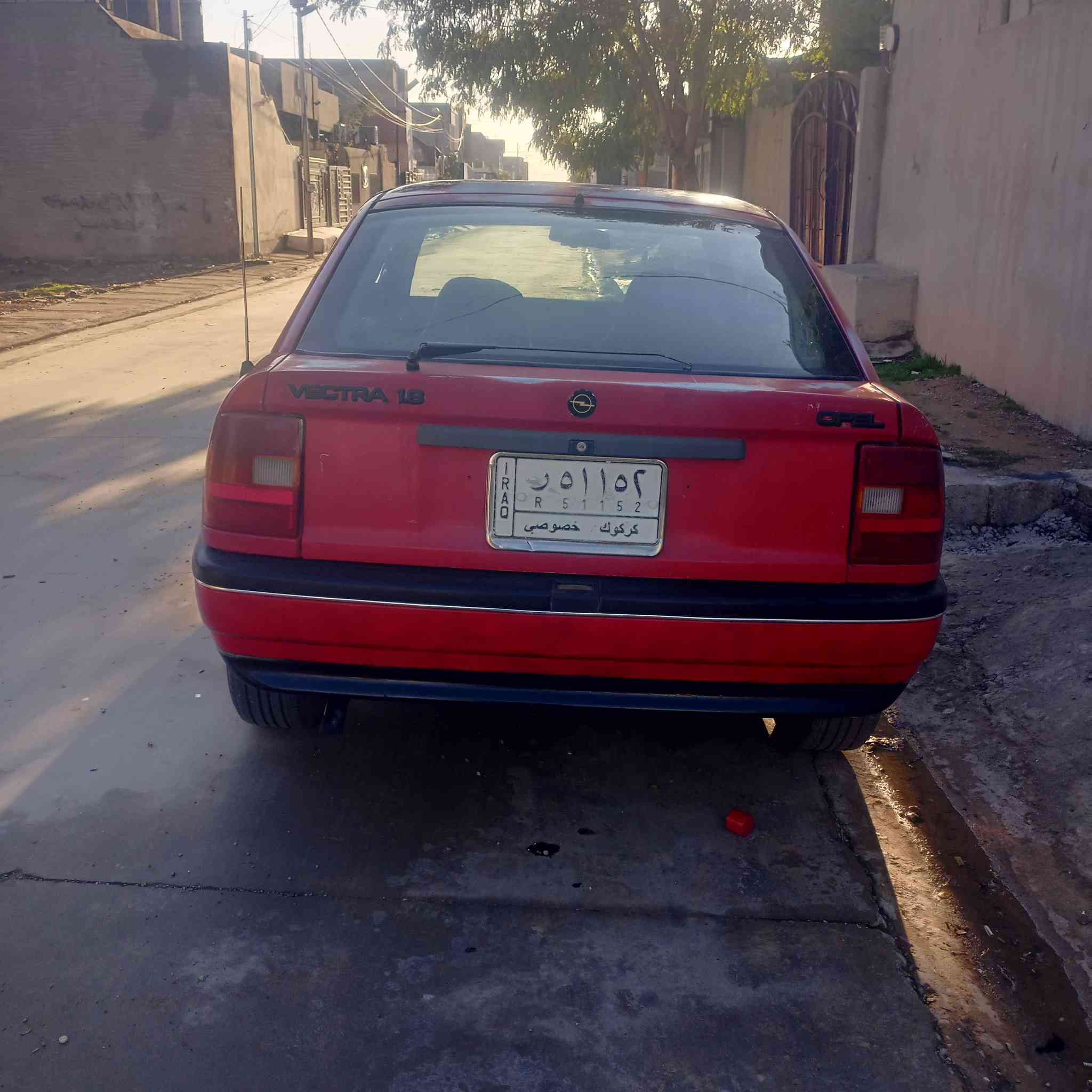 اوبل فيكترا موديل 92 محرك حجم 18 رقم كركوك الماني سنويه عظم عاج الليف محرك وكير بالشرط السياره خير من الله تخم تاير جديد كهربائيات شغاله كلها بيها دفتر بانزين شرط التحويل مكان السياره كركوك السياره بدون حادث قوي بيها قليل صبغ. كلها على البلاد يرهم مراوس   الشراي يخابر سعرها 31 ورقه ***********
