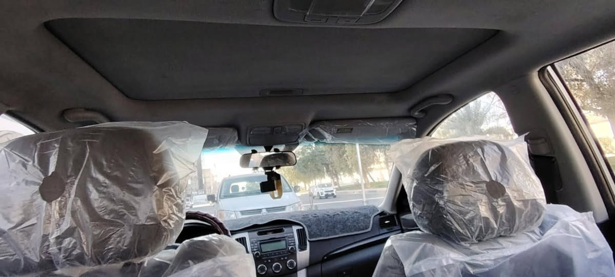 سلام عليكم سوناتا للبيع موديل 2009 وارد امريكي محرك 2.4 السيارة فول كشن كهرباء فتحة سقف داخل صاج تخم تاير جديد تبريد ثلج  رقم بغداد بسمي سنوية 27 بيها صبغ ربع الجاملغ والباب مبدل سونار موجود محرك وكير جدد شادهن سعرها 130 وبيها مجال مكاني كربلاء طويريج ***********
