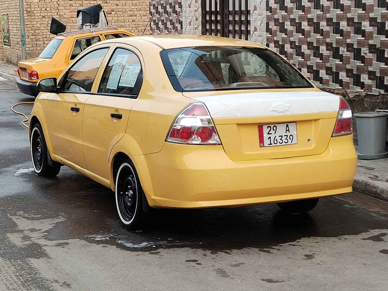 سلام عليكم 
افيو خليجي للبيع 2011
مكينه مفتوح 
سنوية جديده باسمي 
السعر 58 وبيه مجال قليل 
للاتصال *********** 
مكاني ديوانيه
