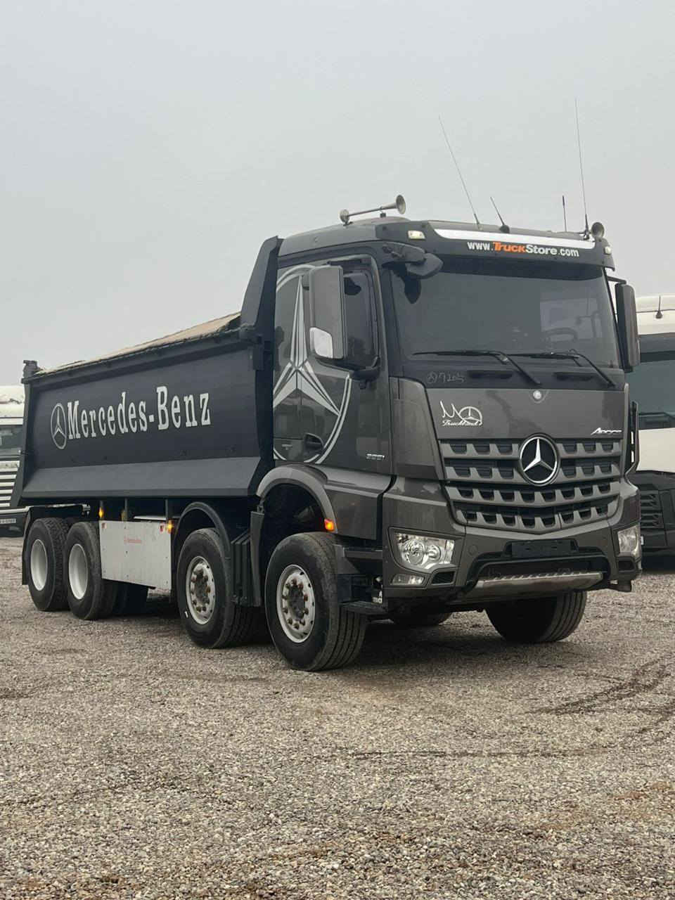 اكتروز وحش 2017 للبيع
طخم تاير جديد محرك 3951 
فول مواصفات 
*********** واتس اب فايبر
