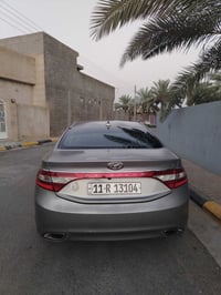 ازيرا • ٢٠١٢ • وارد كوري