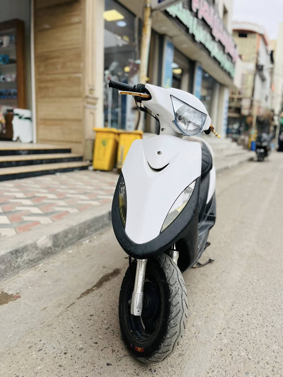 ماكس عدله نضيفة ما مفتوحه كفاله عامة ما بيها اي نقص
للتواصل ***********
