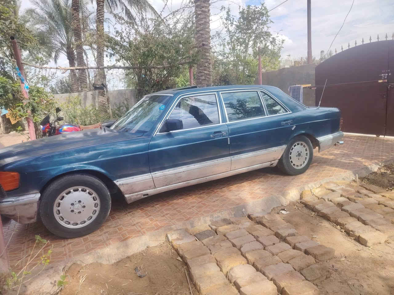 سلام عليكم ورحمة الله
مارسيدس جامبو موديل ١٩٨٥
كير ومحرك ٢٥٠٠ ففتي ككفاله
كهربائيات كلها شغاله لايتات اشاير كامل 
رقم ديالى انكليزي بأسمي سنويه لل ٣١ هزه جديده
ديالى كنعان
***********
***********
تحويل ثاني يوم
سعر ٤٢
