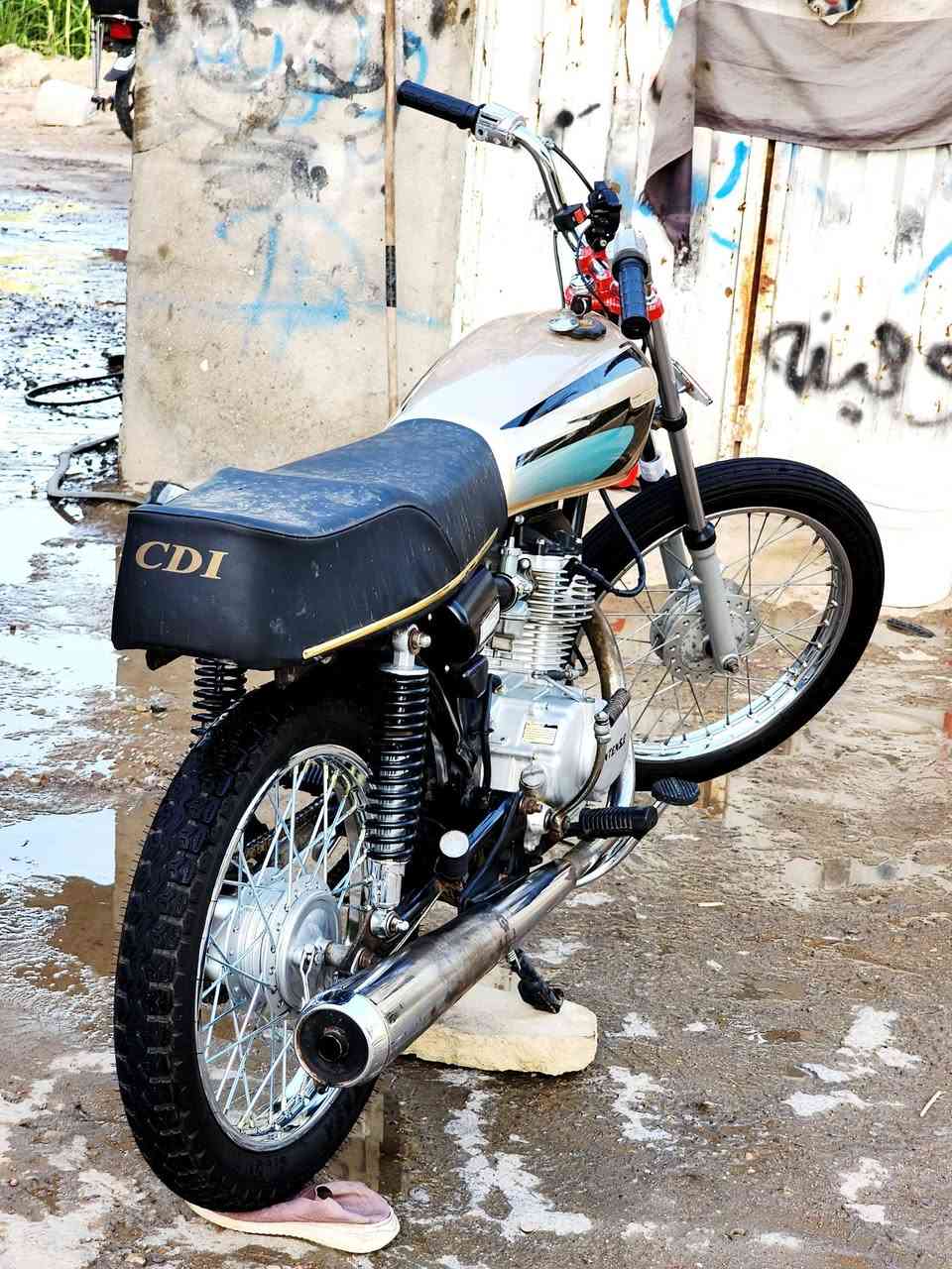 السلام عليكم من رخصت مدير الكروب : دراجه اربعه كير للبيع موديل ١٩ الدراجه المحرك والشاصي مديل ١٩ الباقي كله تعمير ٢٦ الدراجه عوزه كم شغله بس ماطور بطل مال مزامط وكيله العارضي مكان نجف (السعر خاص )


**إذا كنت صاحب هذا الإعلان وتريد حذفه لأي سبب، رجاءا أرسل رسالة إلى الدعم الفني**