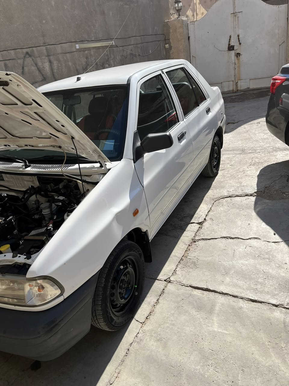 سلام عليكم سايبا 2022بغداد بسم اخوي مكفوله عدا بنيد صبغ من الشركه مكان بغداد العبيدي السعر (59)***********سونر موجود مقطع فديو موجودماشيه 73الف
