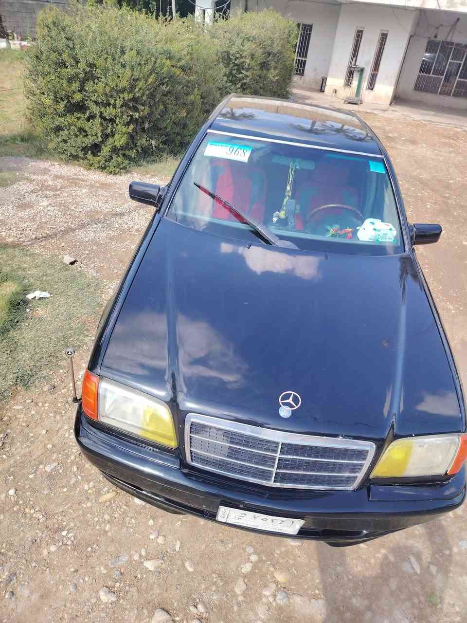 سلام عليكم 
مارسدس بيبي شبح للبيع بغداد  
موديل 1994
محرك محور VVT 3000.  كير ومحرك جدد بس سياره بيه دخانه بل كبس القوي 
حداديه جديده  
جام تحكم كهرباء 
تبريد شغال نقصه بس فريز 
السياره جاهزه من كلشي 
السعر 49 وبيه مجال 
للاستفسار ***********
