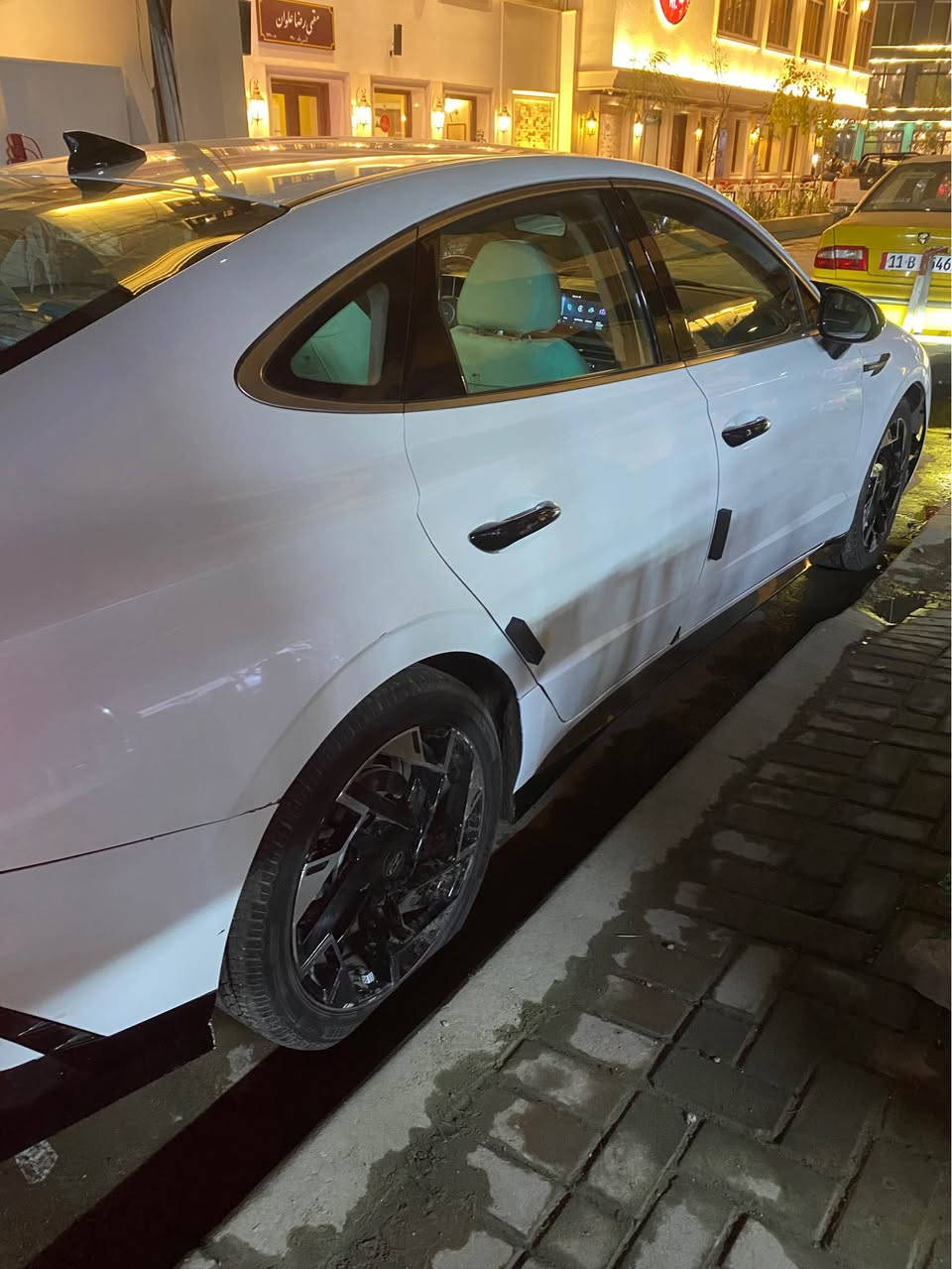 سلام عليكم سوناتا 2024sel
وارد امريكي صور حادث بلمنشور
•مكينة 2500GDI
•گير تعليگ 8 نمر
•ماشية 45KM
•رادار امامي وحساسات امامي وخلفي 
•مثبّت سرعة- قيادة ذاتية-تنبيه خروج عن المسار
•كشنات كهرباء + تدفئة
•اوتو هولد 
•مودات قيادة شفتات ستيرن (normal-smart-sport)
•شاشة متصلة كبيرة
•كشنات جلد لون فيروزي 
•عليها گفر مرايات ويدات ابواب وقبق بانزين لون اسود
•للبيع مكان بغداد الكرادة 
180$ وبيها مجال 
*********** بغداد, العراق
