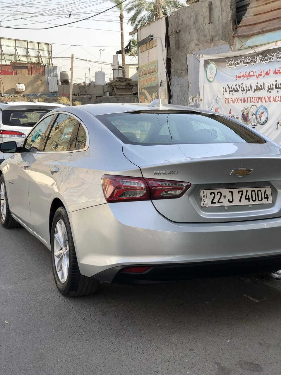 شوفرليت ماليبو موديل 22 LT
سياره نضيفه وحيل معتني بيه وكامله من كل نواحي عداد المشي 110 
حادث بسيط جاملغ امامي راجع ع بارد 
سعر 135 بيه مجال بسيط


**إذا كنت صاحب هذا الإعلان وتريد حذفه لأي سبب، رجاءا أرسل رسالة إلى الدعم الفني**