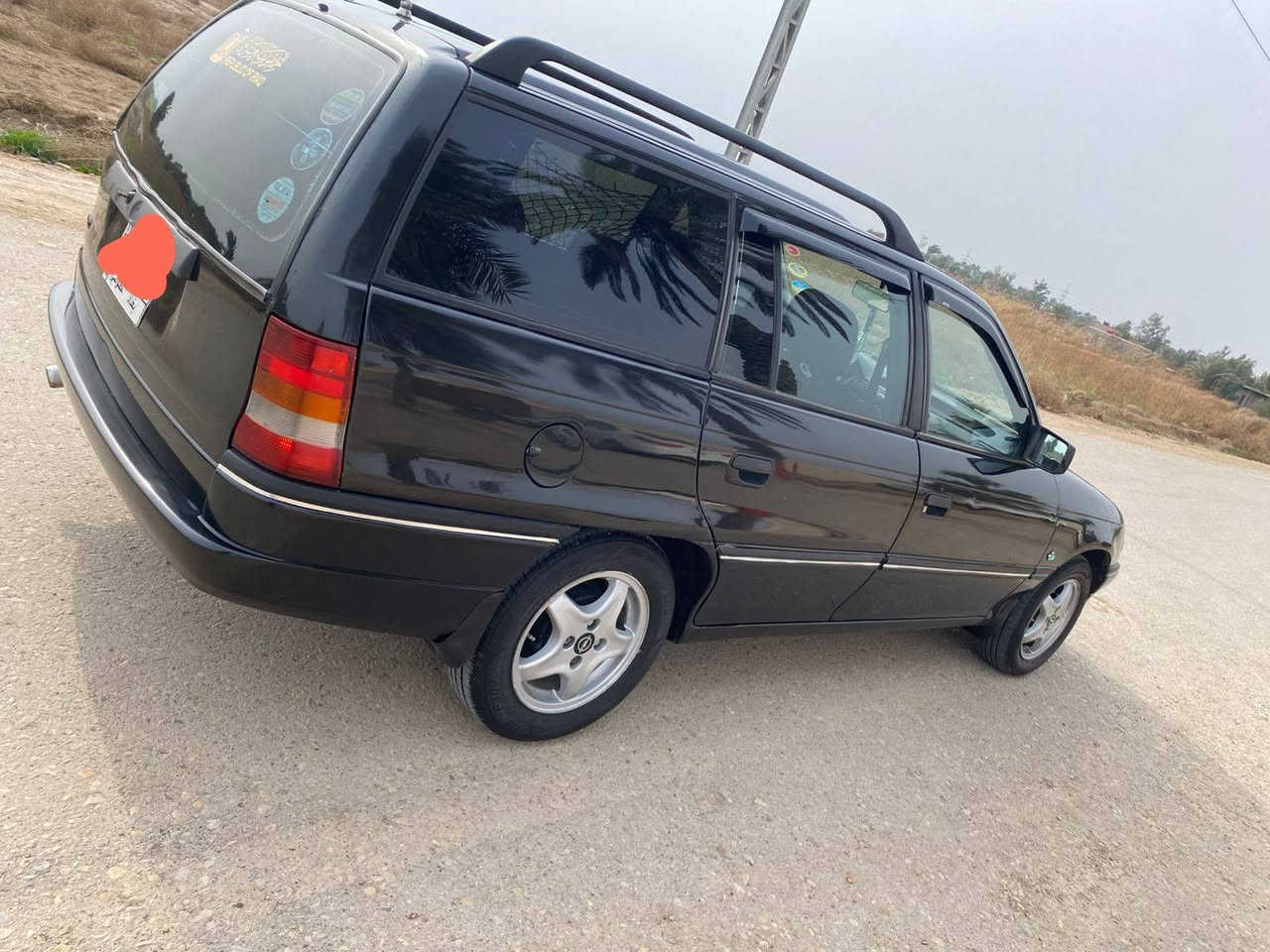 من رخصة الادمن الامحترم    استرا  للبيع فقط   رقم بغداد  سنويه  لشهر السادس تسقط   شرط تحويل   ما اشرحلك على لسياره  مكفوله من لضربه ومن المعجون   مرشوشه فرن اثر جراد فقط رش بدون معجون   اما باقي لتفاصيل  شنو الي ابالك  جديد  كله جديد    اي شي يخطر على بالك بيهه جديد  موديل ٩٤     مكانهه واسط الزبيديه   سعرهه  ٥٧ وبيه مجال حك لجيه للاستفسار  اتصل ***********
