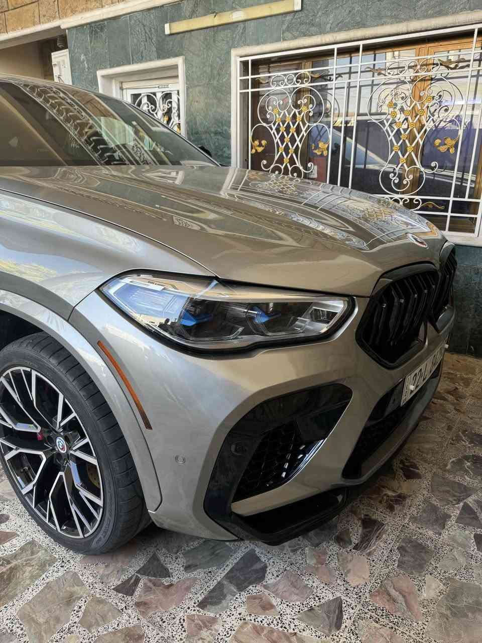 السلام عليكم 
BMW X6
M power. 2022
Competition 
مكفولة. رقم اربيل/ماشية 12 الف
للاستفسار
***********
