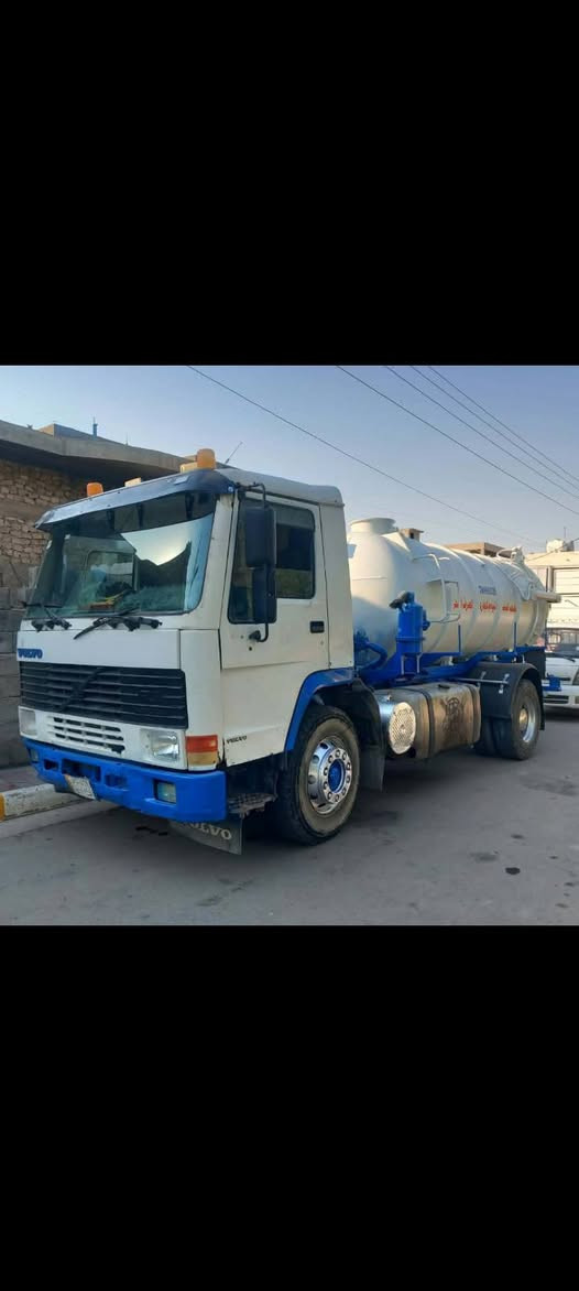 سلام عليكم سياره البيع فالفو اف 7 مكان بغداد ابوغريب ***********
