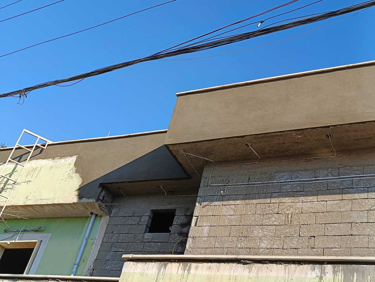 لباخ سمنت مفترغ حالين نعمل داخل موصل فقط اسعار مناسبه انشاالله ***********@@@@)))***********
