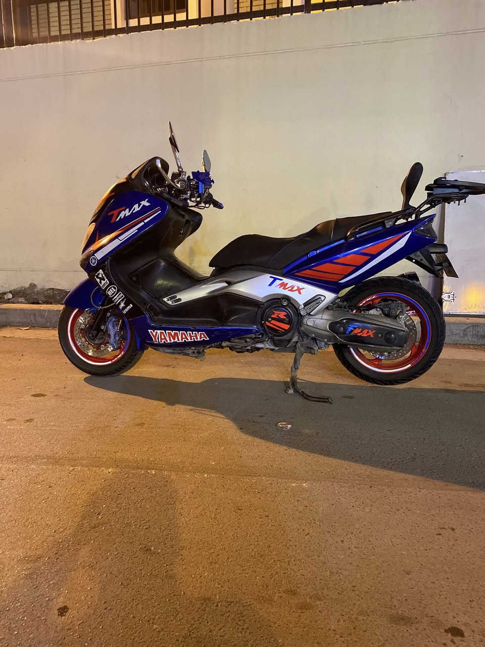 دراجه تي ماكس مديل 2008 مرقم بغداد  سعر 30 ورقه مكان دراجه كراده شارع النضال رقم الموبايل ***********
