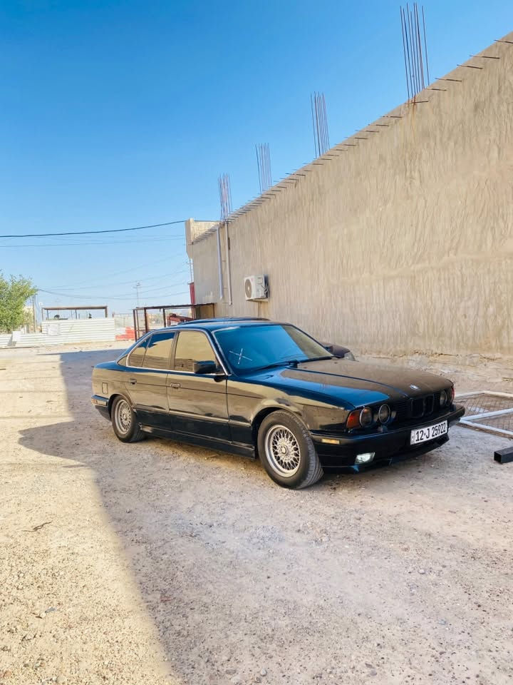 سلام عليكم بيئم 525 موديل 1992رقم نكليزي نينوه سنويه لحد 30سياره كير عادي
جوم ٤ كهرباء  ماعندي ماسنجر بس واتساب وتصال

دبل يرباك 

شاشه وكامره وعليه دمام ب جنطه 

سنتر لك 

كشنات جلد شخط مابيهن 

محرك كير صدر كله شرط 

منضومه زنون 

سياره عليه ادامه كامله ونضيفه وحلوه تجي وتشوف بعينك 🦅مكان تكريت شراي يخابر واني خادم ***********
