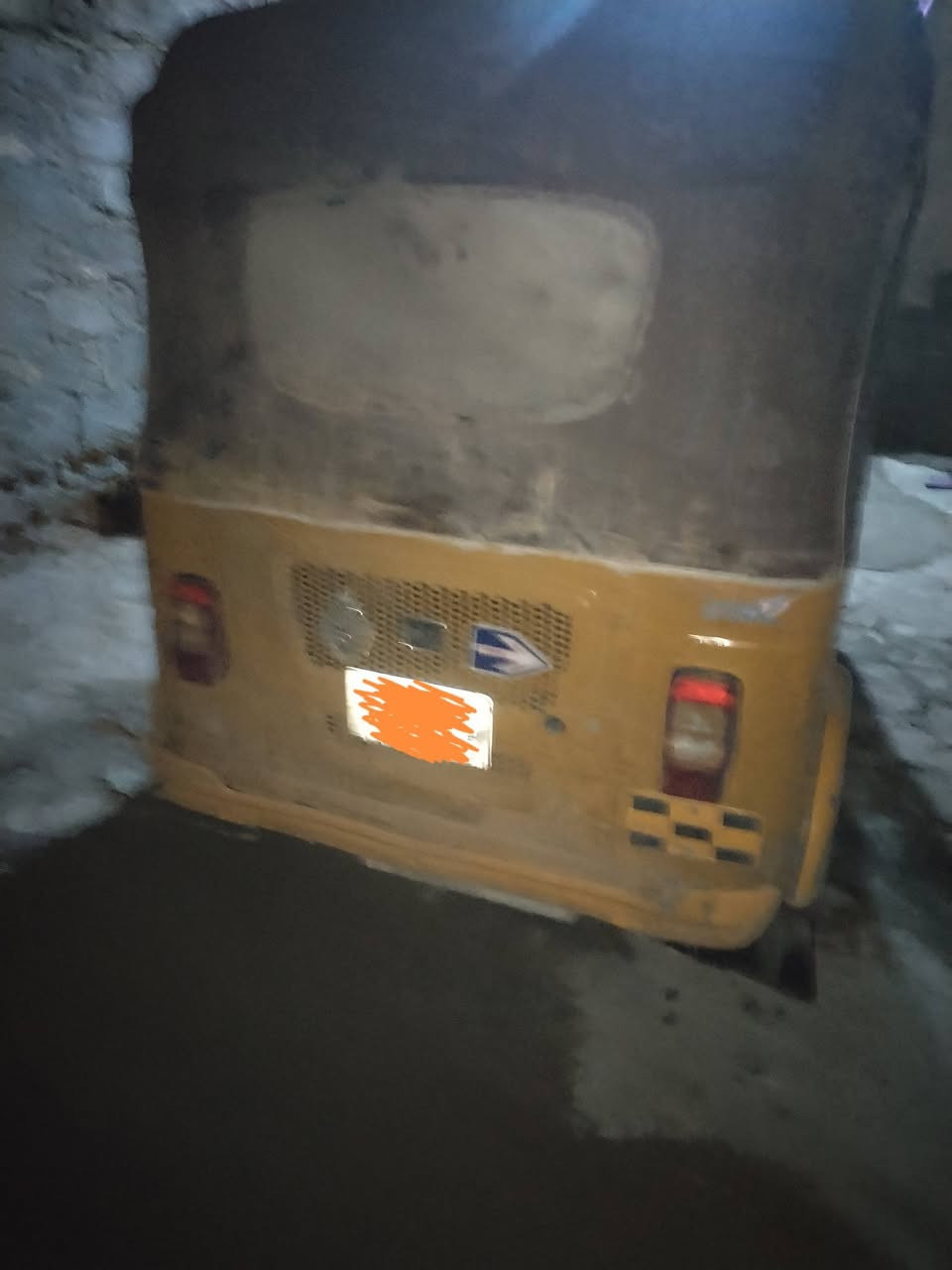 تكتك اللبيع موديل 21 مكفوله من الضربه مكينه مكفله منالتنقيص والتبخير سنويه باسمي السعر 8000 وبيهه مجال ***********
