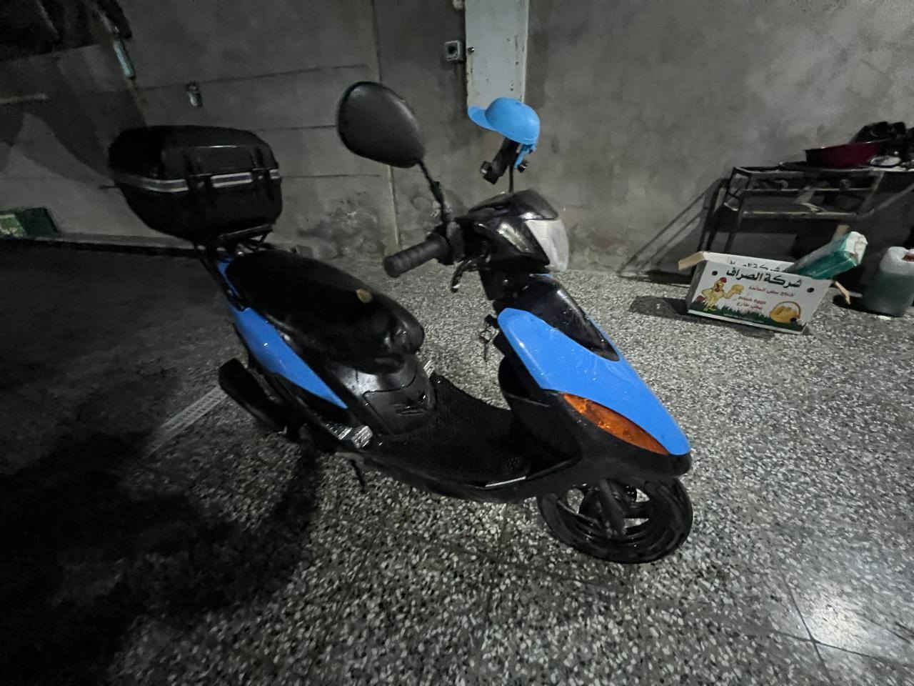 سلام عليكم ماكس عدلة مكينة مجفتة شلعة ومعدل هاون عليها إدامة كاملة بيها منفيس اصلي السعر 550وبيها مجال مكاني بغداد المشتل *********** الصندوق مو للبيع
