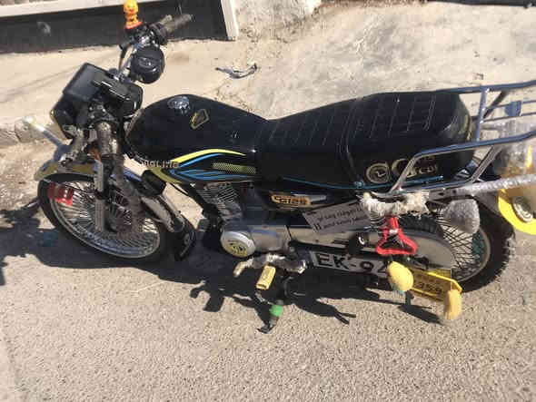 السلام عليكم دراجه مديل ٢٥ البيع الدراجه خير من الله مانقصها كلشي كهربائيات كلها شغاله دشبول شاشه 
مابيها اي نقص تجي شغل وتطلع عندي بس الويل الوره بي عواج فقط 
مكاني تكريت شارع الاربعين 
السعر 750 وبيها مجال  
وكلشي اكو بل سوك الحد يكسر بل سعر 
رقمي ***********
اتصل وبيك خير وتدلل
ملاحضه اذه مراوس ب ٢٤ بس كون نضيف هم يرهم
