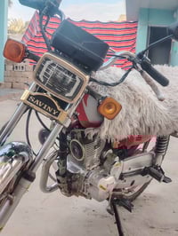 سيفان 2021 سعره ٤٥٠ قفل ليريده بلعافيه علي بي بس باتري ضعيف ‏‪0781 938...