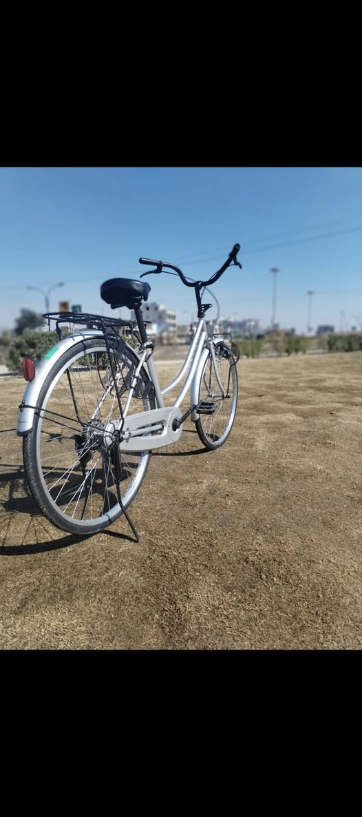 بايسكل عبد الحليم
حجم 26 السعر 95 العنوان

موصل جانب الايسر كراج شمال ***********
