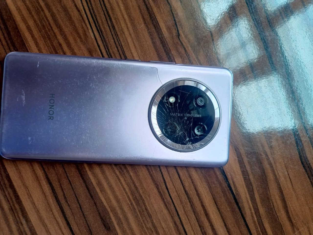 السلام عليكم هونرX9c ذاكره ٢٥٦ مابي غير هاي الضربه كدامك  للمراوسه اب ايفون  حته إذا مفتوح تخطي أو شاشه مبدل  عادي من ١٣ إبرو فما فوق


**إذا كنت صاحب هذا الإعلان وتريد حذفه لأي سبب، رجاءا أرسل رسالة إلى الدعم الفني**