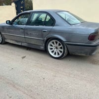 بي ام خفاش • ١٩٩٥ • ٨ سلندر