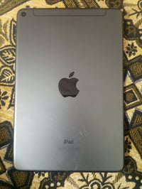 ايباد ميني ٥ • ٢٥٦ • بطاريه ٨٠٪