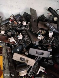 دكمه • كوري • رباعي