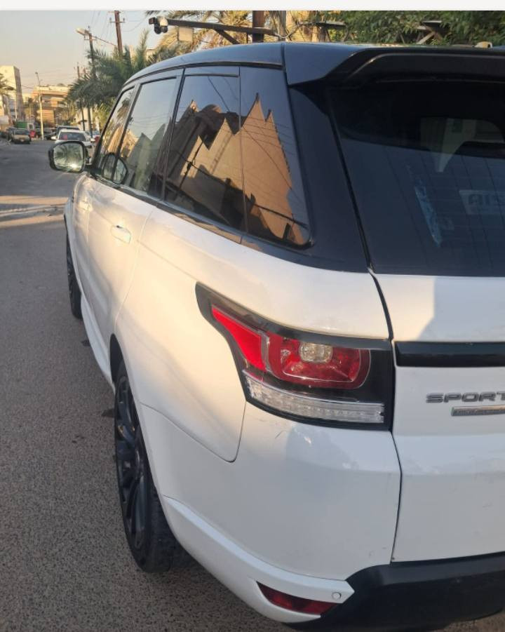 RANG ROVER - SPORT 14
سعر السيارة 21.500$ 

رقم مميز جدا جدا بغداد
سنويه هزة جديدة تحويل مباشر

محرك 8V سوبر جارج 
مفتوح المحرك للصيانة فقط
ماشية 181الف كيلو

مواصفات السيارة فول مواصفات

بانوراما .. بصمة تشغيل .. بصمة ابواب .. دوسات كهرباء .. شاشتين + نظام كاربلي + خرائط عراق .. كشنات هيتر .. كشنات كهرباء .. كشنات خزن .. سترين كهرباء وهيتر .. ثلاجة .. مري شفط وكلاب .. فور ويل .. مودات قياده .. تبريد قطعتين ثلج .. حساسات امامي وخلفي .. دواخل صاج .. اناره محيطيه ليد .. داخل اوف ويات .. سستم سماعات ميرديان .. فول ويل .. جكات تعلي السياره وتنصيها .. مودات قياده .. 

وباقي مواصفات المعروفه 

(( حادث واحد الجاملخ الخلفي نصه صبغ فقط 
وصبغ جزء بسيط جدا على شكل دائرة صغيره بالبنيد ضرر مال حجارة واكعه جانت ))

دهن وفلاتر بانزين كامل مبدل جديد نوزلات وبلكات كامل مبدل جديد السياره مسويلها ادامه عامه

للتواصل : ***********.       ***********
