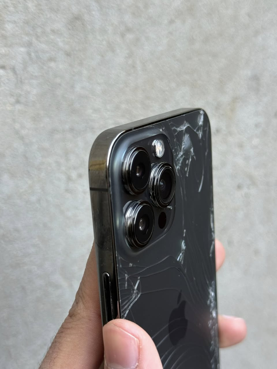 13 برو ماكس ذاكره 256 بطاريه 100 فقط الضهر مكسور الباقي كله مكفول نموذج m شرق اوسط سعر 525 الف وبي مجال مكاني بغداد اي ستفسار
‭0774 352 4973‬
