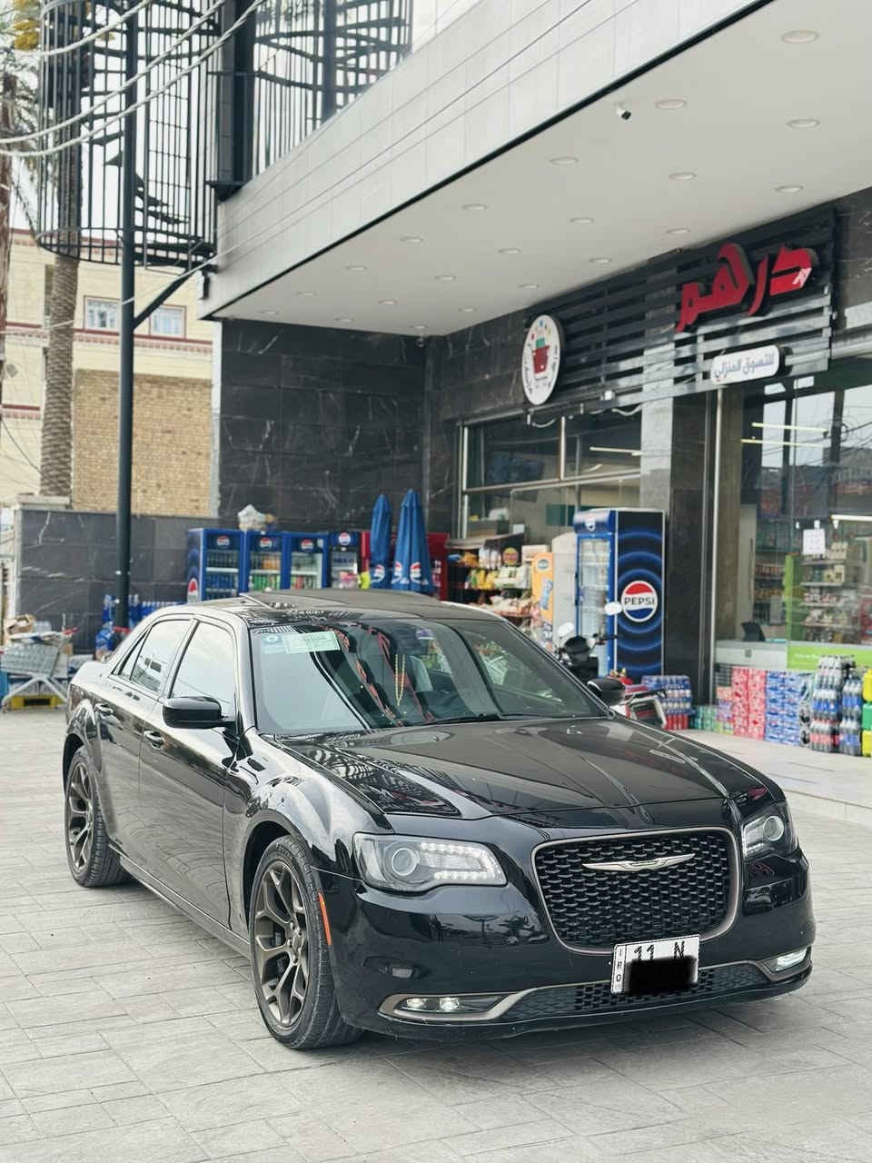 ‎اوباماS 2019 goldedtion. 🏅 ✅
وارد كندي لون اسود مكفوله من صبغ حتى الدعاميات بيه مكانين بارد رقم بغداد باسمي
‎المواصفات
بانوراما 
‎گولد ئديشن
داخل اسود 
‎.تحكم بل ستيرن

‎.لايتات زينون بلادي

‎.مرايات كهربايه

‎كشنات تدفية و جلد و كهرباية

‎شاشة و كاميرا 

‎سماعات البين Alpina

‎بصمتين بلادي

‎بدون رصعات بدون صبغ بدون شخط

‎محرك مو مفتوح مو بدل

‎تايرات جديدة بلادي 
‎بدون اي مصرف مكانه بغداد الكرخ  

***********
سعر 265ورقه وبيه مجال
