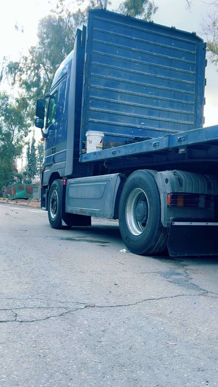 السلام عليكم اكتروز اللبيع موديل ١٩٩٩ رقم الأنبار السعر ٢٢٠ورقة رقم الهاتف ***********
