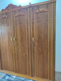 غرفة نوم • للبيع • بسعر قليل