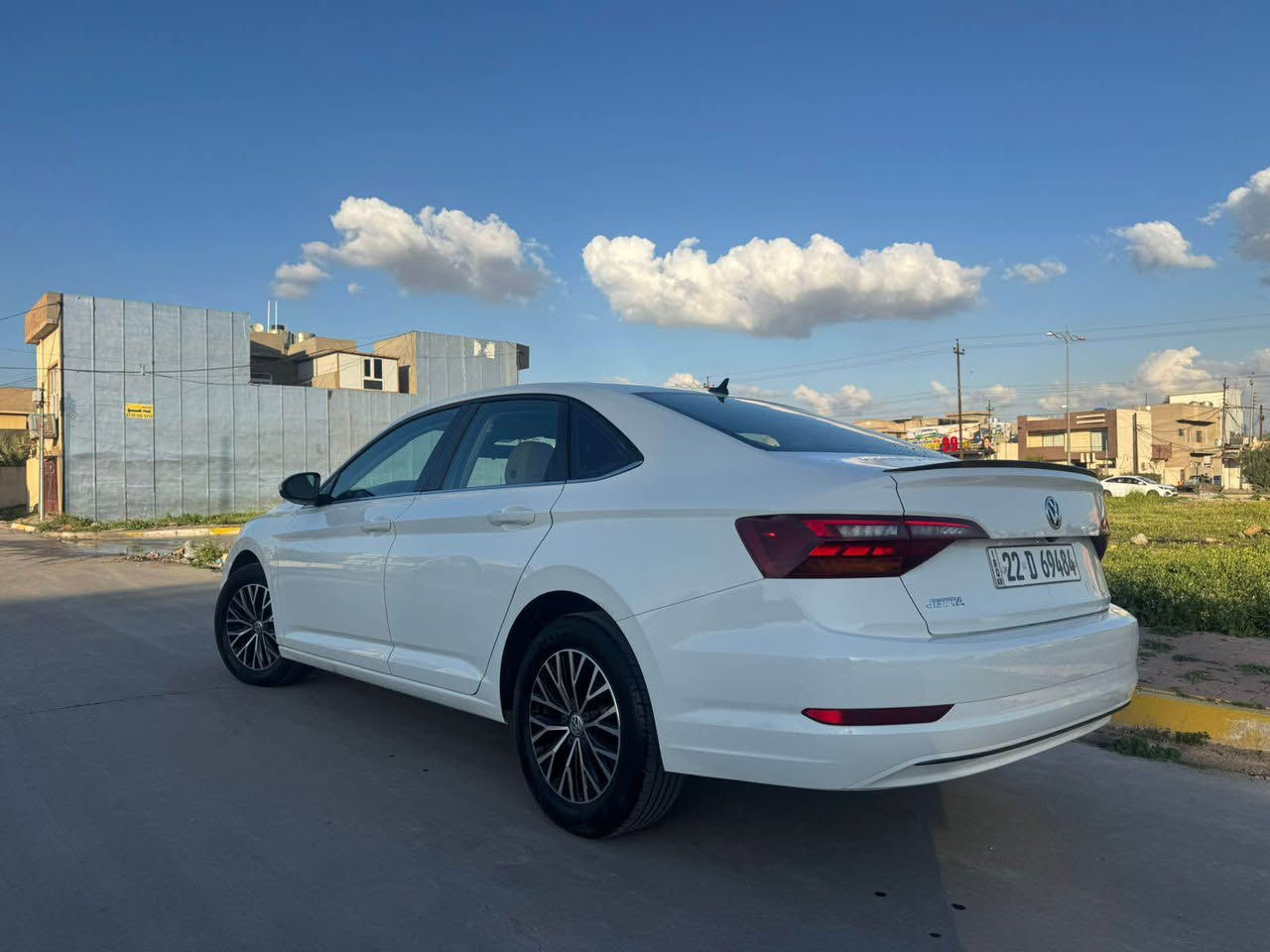 جيتا موديل 2019 سعر 138
مواصفات SE بانوراما بصمه كشن جلد هيتر داخل أصفر محرك 14 تربوو مرغوب
سياره جديد مابيها نقص 
سنوي و رقم جديد 
بيها بس بونيد بدون دواخل شرط كير و محرك

*********** كركوك, العراق
