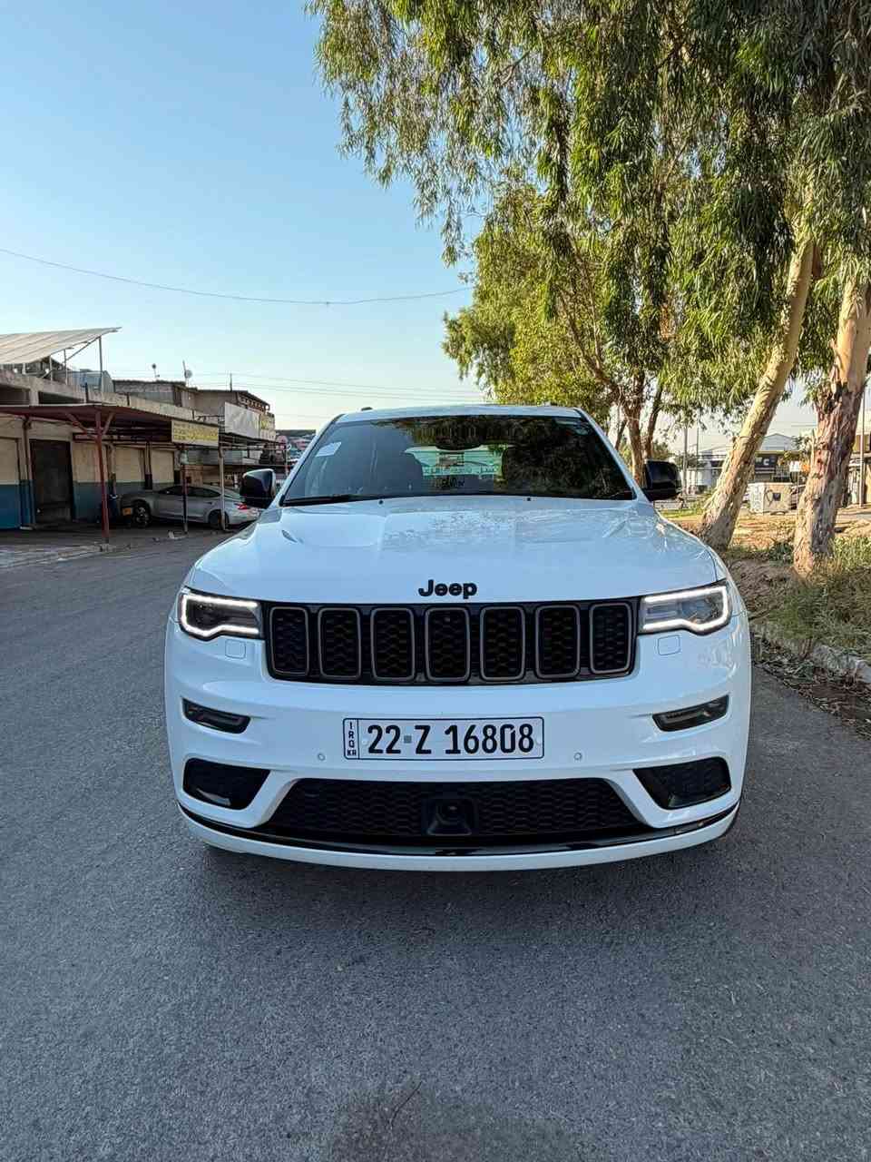 جيب خليجي وكالة هارلم S 2022 كفاله عامه بدون صبغ وبارد وشخط وحت كفاله من الرصعات علما السياره بوضع الشركه باسمي  ماشيه ٤٠ الف ميل شرط السياره استخدام شخصي رقم اربيل مكان السياره موصل حي النور 
للتواصل ***********
