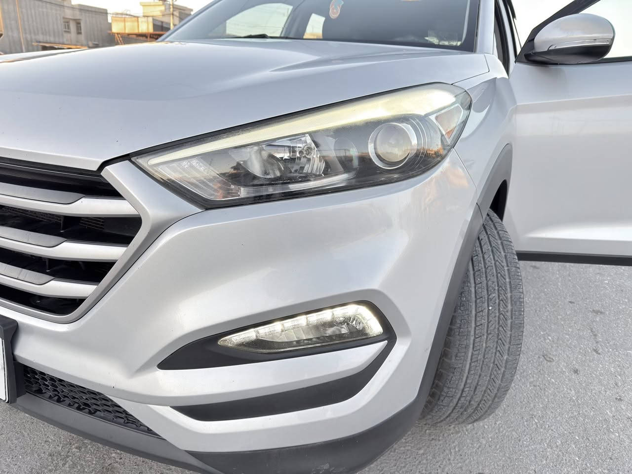 للبيع هونداي توسان 2017 وارد امريكي
المواصفات : محرك 2لتر GDI قطرة بخار مابي مكفول، كراسي امامي كهرباء + تدفئة، شاشه كبيرة لمس، تحديد مسار، نقاط عمياء جواب، الكراسي جلد اسود، كاميرا خلفية دوارة، بصمة تشغيل وابواب وترحيب عن الاقتراب، السيارة فور ويل ومانع انحدار تمودات سرع، الحادث جانبي ومبدل بابين نفس اللون والبچم كبس، رقم كربلاء انگليزي سنوية تنتهي بـ2030، تخم اربع تايرات جديد مبدله من 3 اشهر، قطعتين تبريد، السيارة مكفوله شاصي لغد تبريد او اي حادث ثاني عدا المكتوب، رايدها بـ173 وبيها مجال ان شاء الله، مكان السيارة كربلاء ..


**إذا كنت صاحب هذا الإعلان وتريد حذفه لأي سبب، رجاءا أرسل رسالة إلى الدعم الفني**