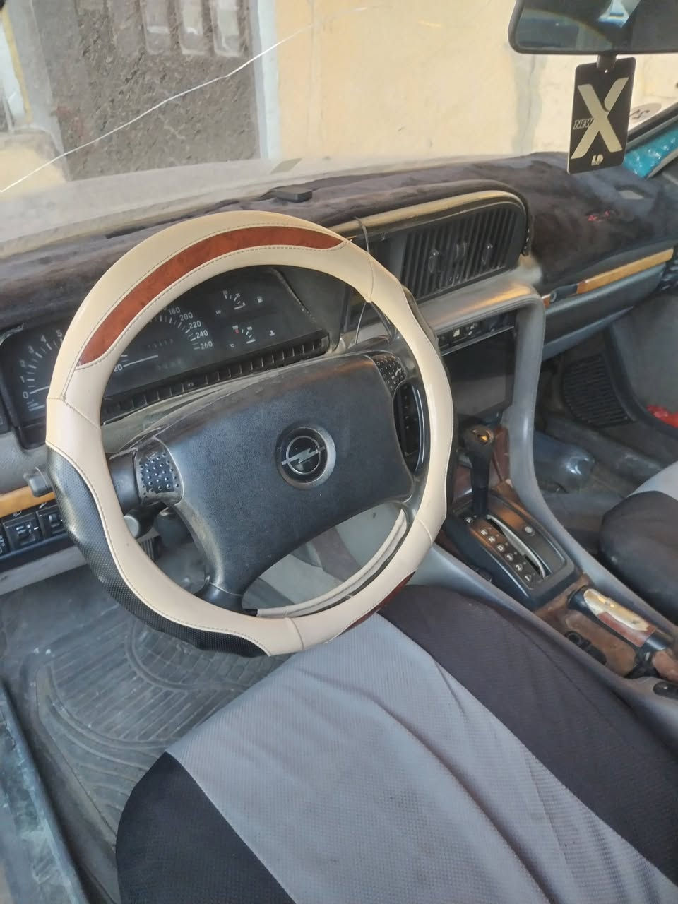 سيناتور مكينة 3000 تخم تاير شاشة سنوية 28 السعر 30


**إذا كنت صاحب هذا الإعلان وتريد حذفه لأي سبب، رجاءا أرسل رسالة إلى الدعم الفني**