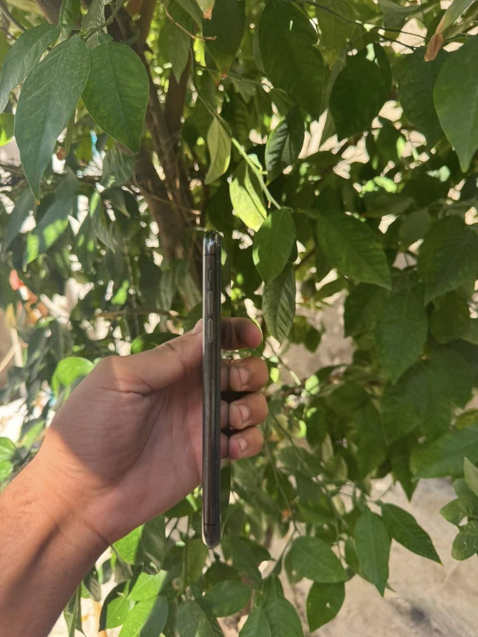السلام عليكم
iPhone 11 Pro Max
لون اسود 
الذاكرة العملاقه 512 نص تيرة
بطاريه 89 
الجهاز كله بلادي ع وضع الشركه 
نضافه 100‎%‎ شخط مبي الجهاز 
نموذج m 
الجهاز سلس بل استخدام 
مبي لاك ولا اي مشكله 
كلشي شغال بي 
فيس ايدي ✅كامرات✅ سماعات✅ سيمكارت✅ شبكه الانترنت✅ 
الي ياخذة يترحملي 
*ملاحضه بسيطة : الجهاز فقط بطاريه معلايه غير هلشي كلشي ماكو + صرفيه الشحن تخبل ابد ميصرف شحن 
ووين متريد افحص حاسبه كله نورمال 
السعر 425 وبي مجال 
الي مايعجبه السعر ويكول غالي لايعلق 
السعر حگ الجهاز لان الذاكره جبيرة وقليل بلسوگ
يرهم مراوس 13 عادي 
مكاني بغداد حي الاعلام 
 *********** موجود واتساب 
اقرة لمنشور زين اله تخابرني 

اسف ع اطاله🤍
