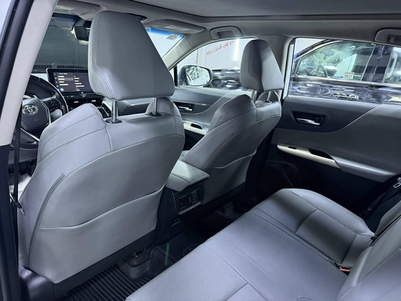 تويوتا فينزا2023 – هايبرد لمتد | فخامة يابانية بتقنيات عالية
سيارة SUV أنيقة تجمع بين القوة والاقتصاد، مع مواصفات راقية تناسب جميع الأذواق!

رقم بغداد بأسمي سنوية وهزة جدد

محرك 2500cc هايبرد

نظام دفع رباعي  (AWD) 3 ماطورات

سقف بانوراما واسع

 داتا شو 

كامرات 360 درجة ( 5 )

مع الوسطية

مقاعد جلد فاخرة بتحكم كهربائي

كشنات تدفئة تبريد خزن ميموري

تدفئة ستيرن

شاشة جبيرة CarPlay

شحن وايرلس

صندوك كهرباء

إنارة LED أمامية وخلفية

6 بصمات + دخول ذكي

تحكم كامل من الستيرن

مري شفط وانارة ترحيب

نظام تثبيت سرعة ذكي والقيادة الذاتية

حساسات أمامية وخلفية مع الرادرات المحيطية

تبريد منفصل قطعتين

سستم صوت jbl ودمام 

ويلكب حجم 19 السعر 230

***********
