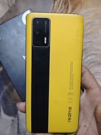 ريلمي GT 5G • ٢٥٦ • رام 12+12