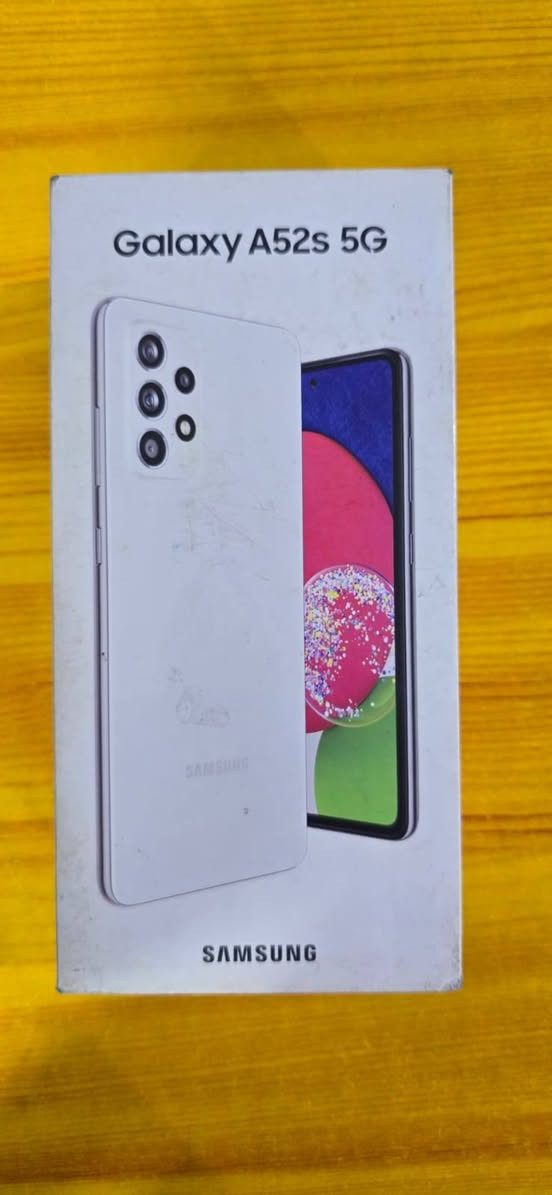 اي 52 اس 5G نضافه 100 الصور تشهد
الجهاز راقي لون ابيض غراضه كامله الشاحن والكيبل اصلايات مامستخدمات مال شركة ذاكره 256 العشواية 8 معا7حافضات رجالي نسائي  لامفتوح والا اي مشاكل كله راقي  سعر 200الف مكاني مدينة الصدر رقمي واتساب 
 ***********  واني خادم
